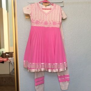 Girls indian pink white size 24/ 4t 2 piece dress